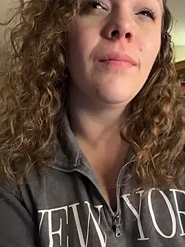 xomisty (G young) - Panties off:finger pussy:make me feel 💕