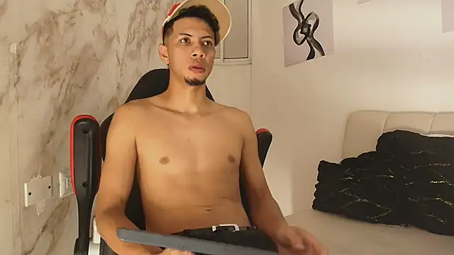 DustinandJordan webcam