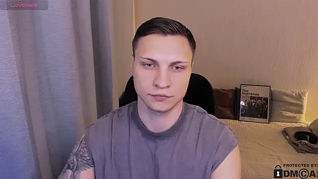 handsome_guy01 webcam