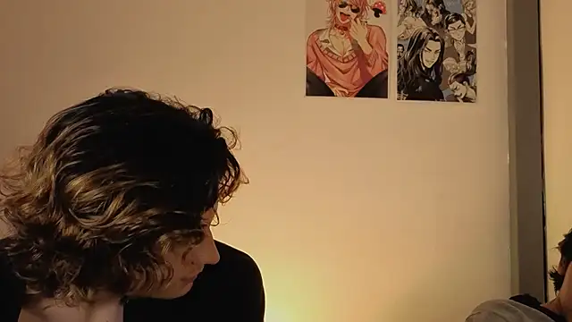 Darcy_and_Stolas webcam