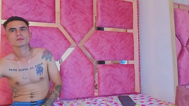 Irina_and_Max webcam