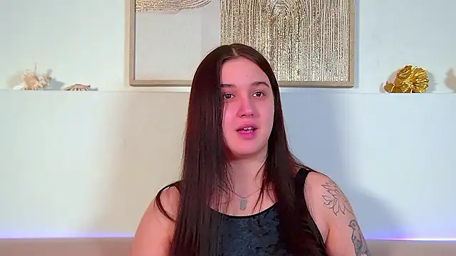 ChristinaMilton webcam