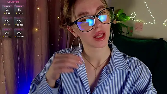 molly_crystal webcam