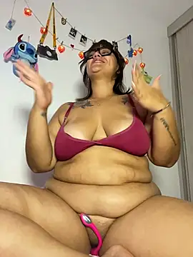 Webcam Model (keirabbw)  is live.Free join now!