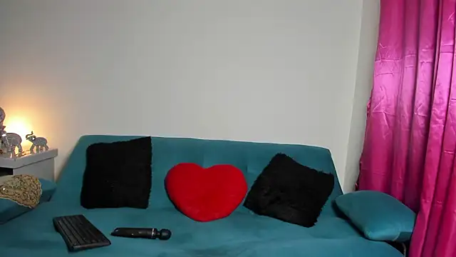 Victoria_Jonness webcam