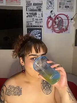 name_less_lulu webcam