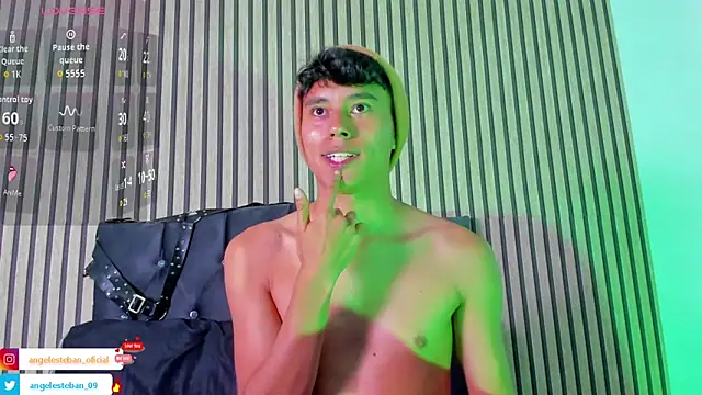 Angel_esteban_fx webcam