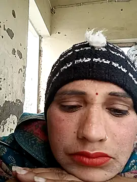 Cute-karisma1234 webcam