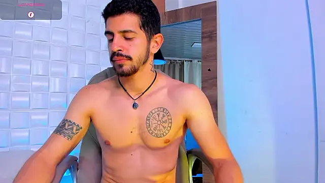 AlejandroStormm webcam