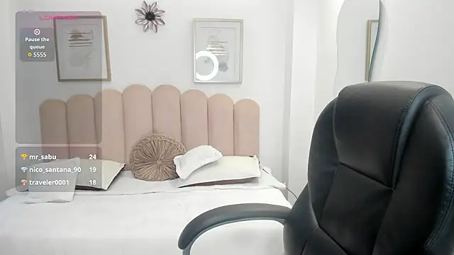 Karliie_kloss_ webcam