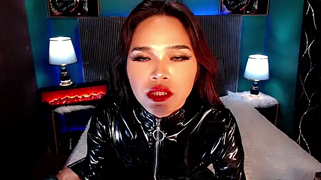 Queen_Rhiana_69 webcam