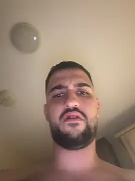 HornyDaddy6inch webcam