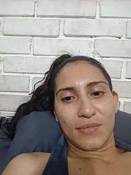 valeriaswang_lucas - Valeriaswang_Lucas's free webcam