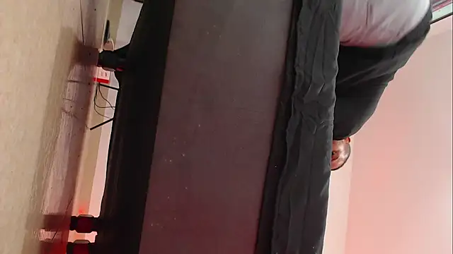 ScarlettFrequency webcam