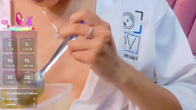 Beautifulskinny18 webcam