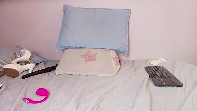 melany_roberts_ webcam