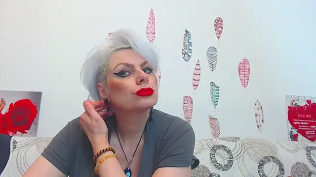 Playful_Goldie_WOW__ webcam