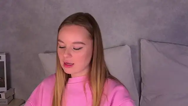 BeatriceEsmont webcam