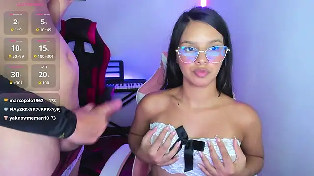 jessi_and_boy webcam