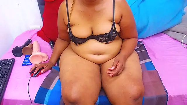 Brookylynbrownxx webcam