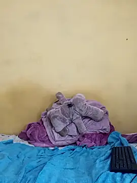 prettyboobiesx - Prettyboobiesx's free webcam - UK Sex Cams