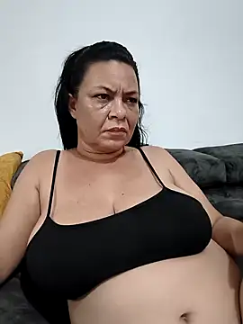 anittatettona - AnittaTettona's free webcam - UK Sex Cams