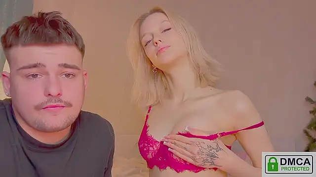 your_molly_mark_ webcam