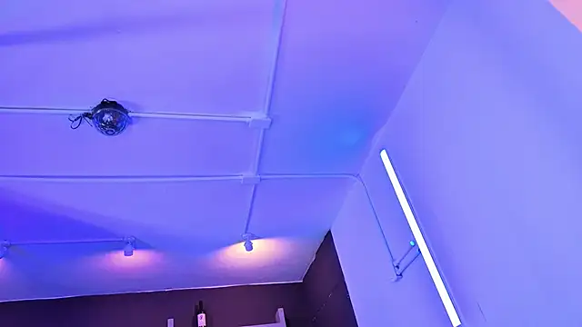 nova_salvatore webcam