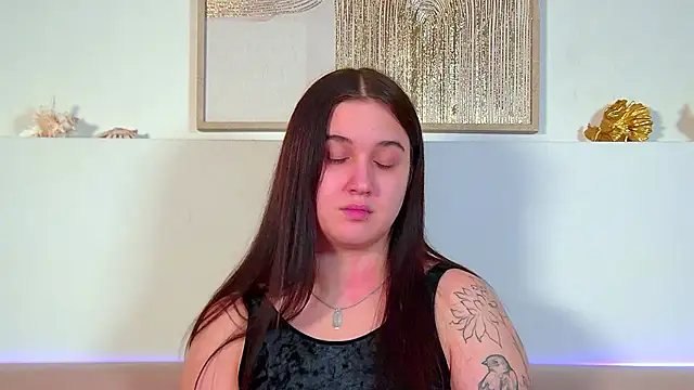 ChristinaMilton webcam