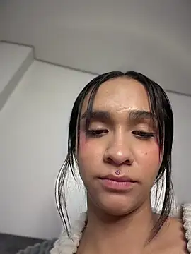 Isabella-Teen webcam