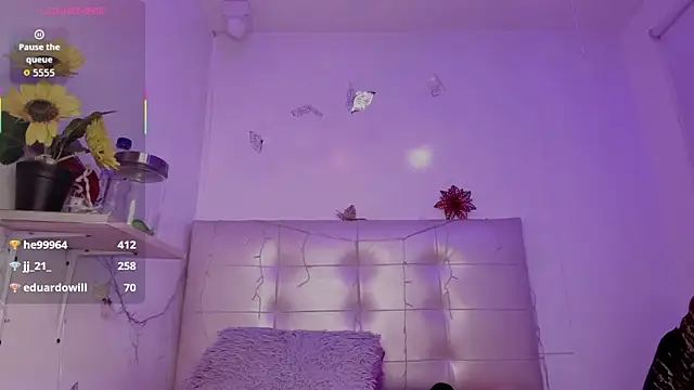 Anniie__Evans webcam