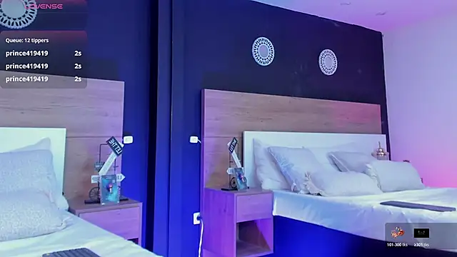 MiaTaylorSweet webcam