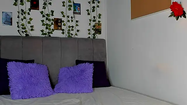 miss_lizzy - Miss_Lizzy's free webcam