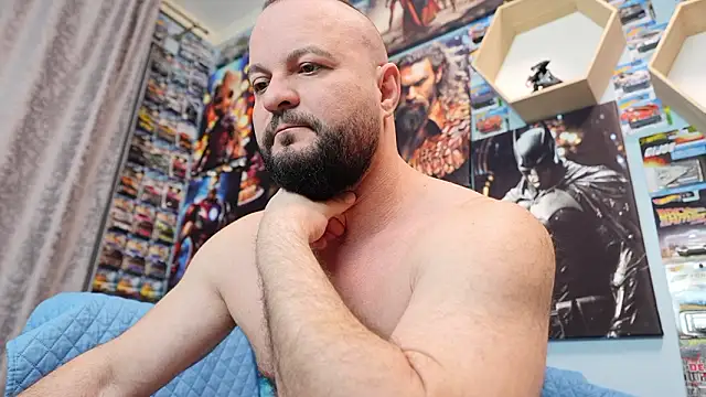 Muscle_Bear webcam
