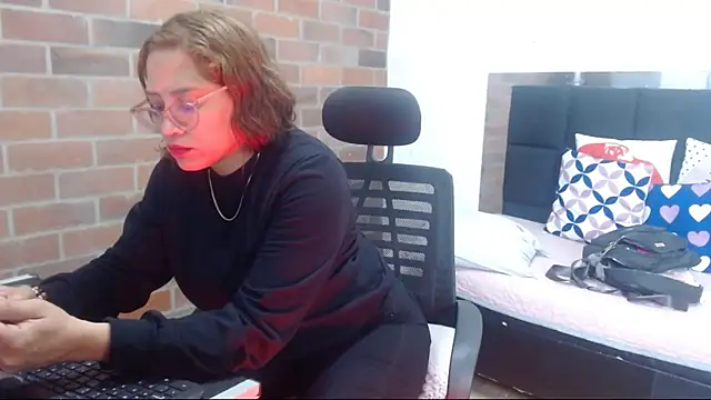 samantha__karolstone webcam