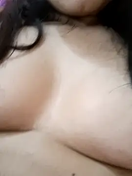 CuteSarikaLIVE webcam