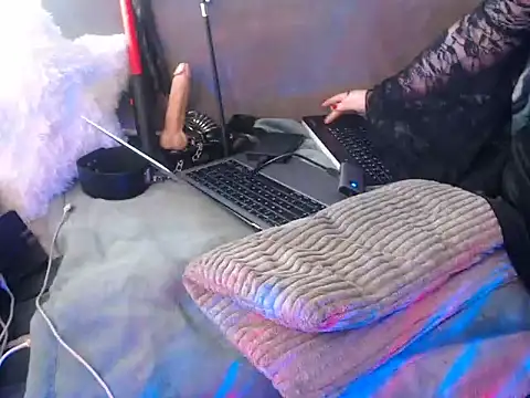 GoddessMonicaAngels webcam