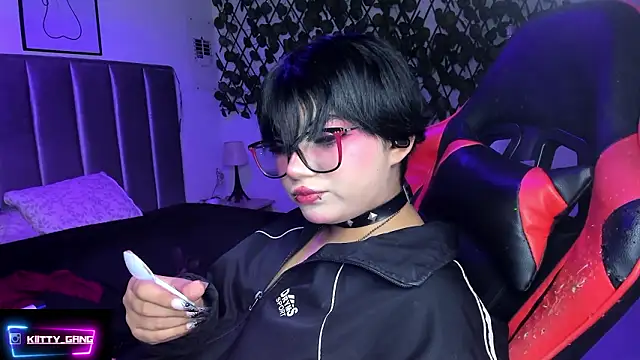 Kitty_Gang webcam