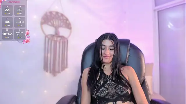 Ginni_charlotte webcam