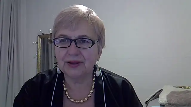 SweetCherry27 webcam