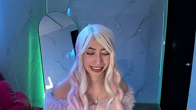 LilithCooperr_ webcam