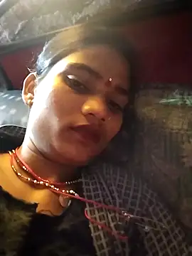 Punam_Dee webcam