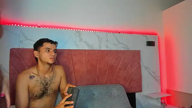 HellAndDante_ webcam