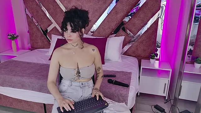 KatherineGomez webcam