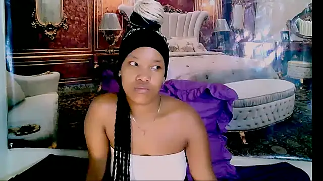 EroticSexyPrada webcam