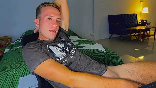 tommy_cumfinger webcam