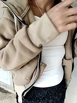 iam-eli - Iam-eli's free webcam