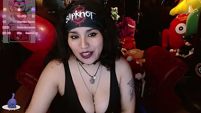 kureiji_hentaii webcam