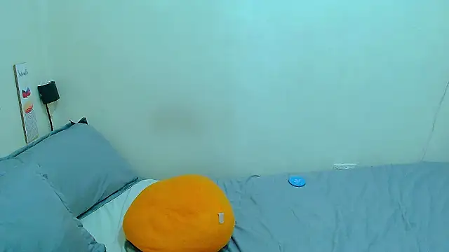 mikhaylahanderson webcam