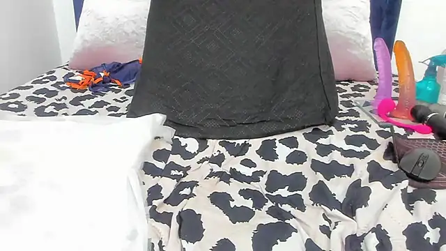 candy_big_tits18 webcam